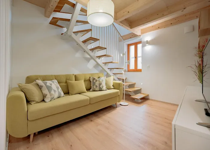 Bay Breeze Holiday House In Piran